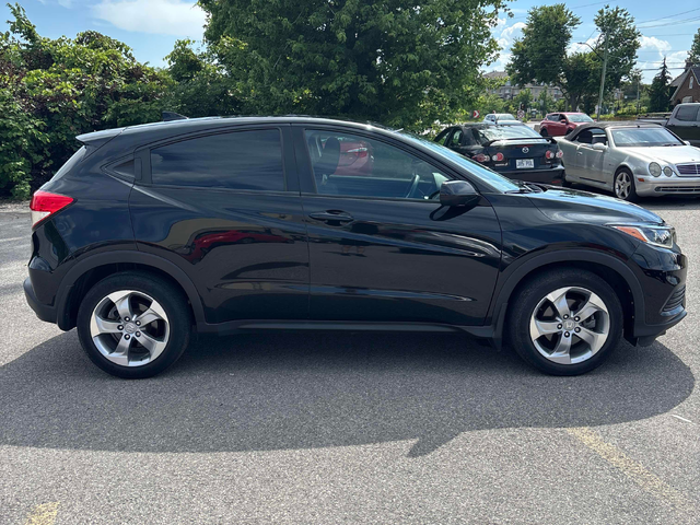 Honda HR-V 1.8L 4cyl FWD - автомобили, коли, обяви за нови и употребявани 2