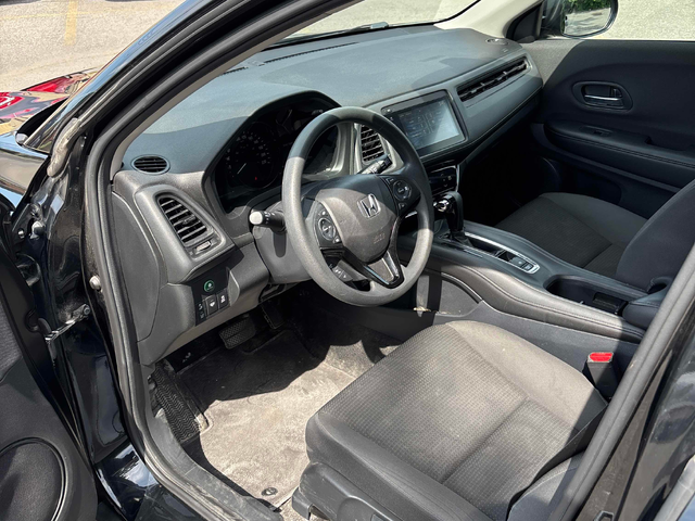 Honda HR-V 1.8L 4cyl FWD - автомобили, коли, обяви за нови и употребявани 4