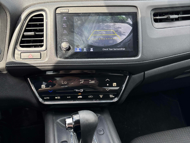 Honda HR-V 1.8L 4cyl FWD - автомобили, коли, обяви за нови и употребявани 8