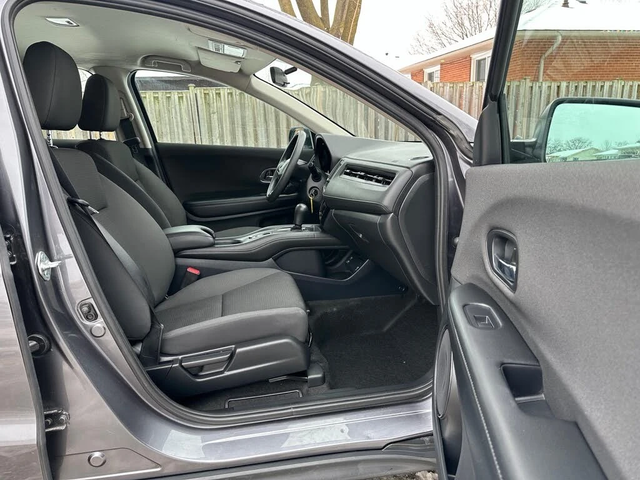 Honda Hr-v LX* AWD* АвтоКредит* (ЦЕНА ДО БГ) - автомобили, коли, обяви за нови и употребявани 9