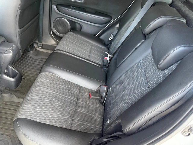 Honda Hr-v 1.5I-VTEC-95000км-KATO НОВ-EXCLUSIVE!!! - автомобили, коли, обяви за нови и употребявани 13