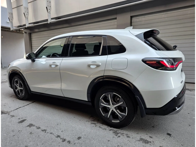 Honda Hr-v - AWD - кожа - Full Led - автомобили, коли, обяви за нови и употребявани 3
