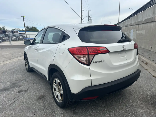 Honda Hr-v LX 4dr SUV (1.8L 4cyl CVT) Front Wheel Drive - автомобили, коли, обяви за нови и употребявани 7