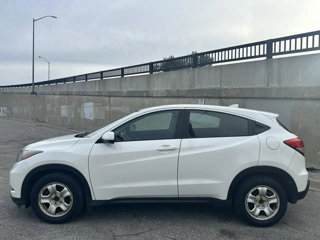 Honda Hr-v LX 4dr SUV (1.8L 4cyl CVT) Front Wheel Drive - автомобили, коли, обяви за нови и употребявани 8