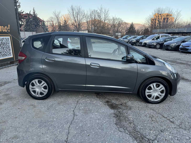 Honda Jazz 1.2 i / Euro 5B / ЛИЗИНГ - автомобили, коли, обяви за нови и употребявани 6