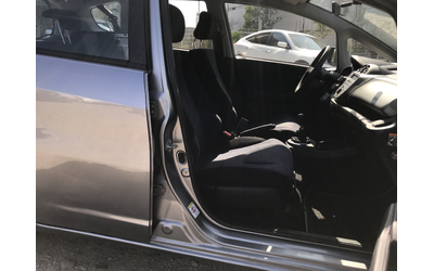 Honda Jazz 1,2 i-VTEC - автомобили, коли, обяви за нови и употребявани 10