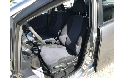 Honda Jazz 1,2 i-VTEC - автомобили, коли, обяви за нови и употребявани 11