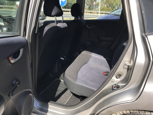 Honda Jazz 1,2 i-VTEC - автомобили, коли, обяви за нови и употребявани 7