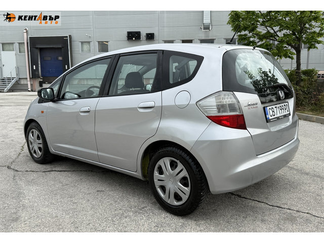 Honda Jazz 1.2i 90к.с. - автомобили, коли, обяви за нови и употребявани 2