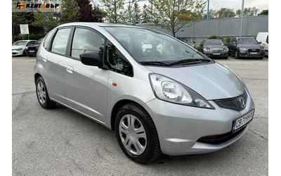honda-jazz-1-2i-90k-s - 5