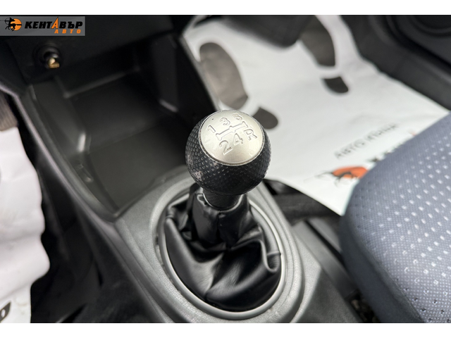 Honda Jazz 1.2i 90к.с. - автомобили, коли, обяви за нови и употребявани 9