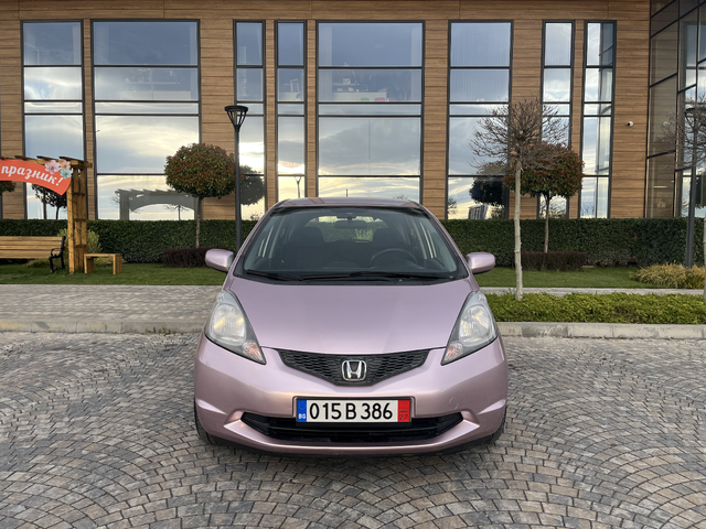 Honda Jazz 1.3i-vitec Хамелион - автомобили, коли, обяви за нови и употребявани 0