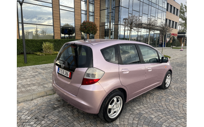 Honda Jazz 1.3i-vitec Хамелион - автомобили, коли, обяви за нови и употребявани 10