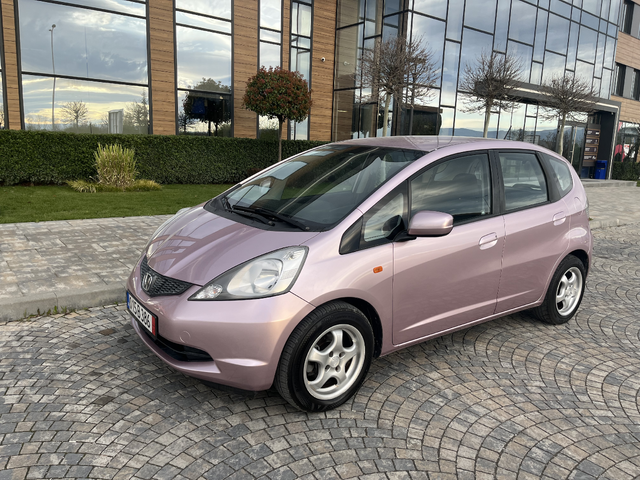 Honda Jazz 1.3i-vitec Хамелион - автомобили, коли, обяви за нови и употребявани 3