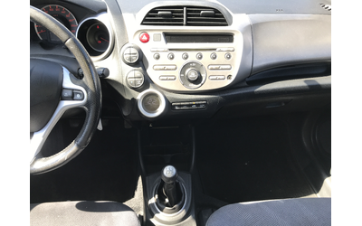 Honda Jazz 1,4 i-VTEC - автомобили, коли, обяви за нови и употребявани 17