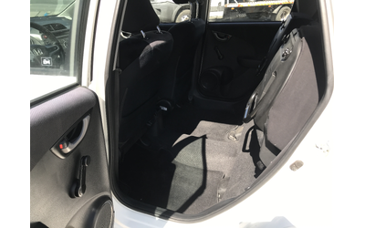 Honda Jazz 1,4 i-VTEC - автомобили, коли, обяви за нови и употребявани 9