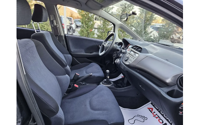 Honda Jazz 1.2i-90кс= КЛИМАТИК= 174.000км= FACELIFT - автомобили, коли, обяви за нови и употребявани 14