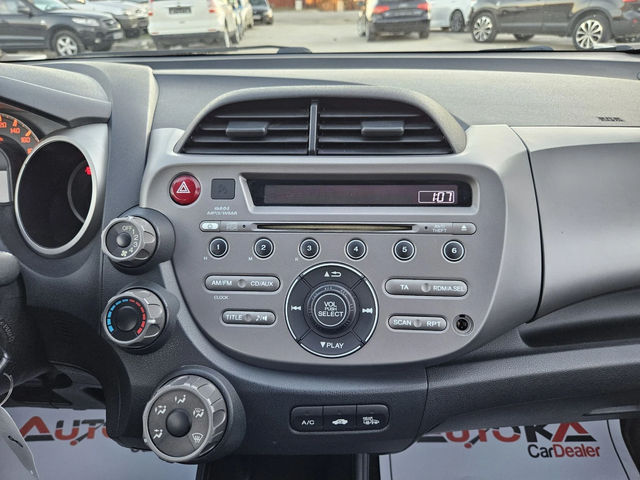 Honda Jazz 1.2i-90кс= КЛИМАТИК= 174.000км= FACELIFT - автомобили, коли, обяви за нови и употребявани 15