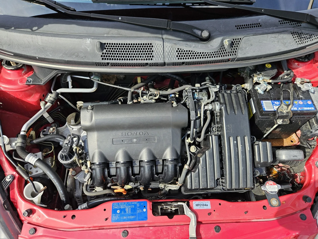 Honda Jazz 1.3i-83кс= АВТОМАТ= КЛИМАТИК= ВСИЧКО ПЛАТЕНО - автомобили, коли, обяви за нови и употребявани 15