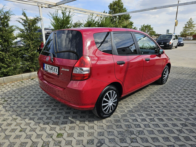Honda Jazz 1.3i-83кс= АВТОМАТ= КЛИМАТИК= ВСИЧКО ПЛАТЕНО - автомобили, коли, обяви за нови и употребявани 2