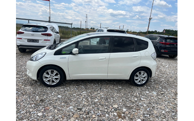 Honda Jazz 1.3 HYBRID - автомобили, коли, обяви за нови и употребявани 7