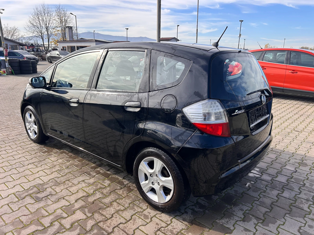 Honda Jazz 1.4i EURO 5 - автомобили, коли, обяви за нови и употребявани 7