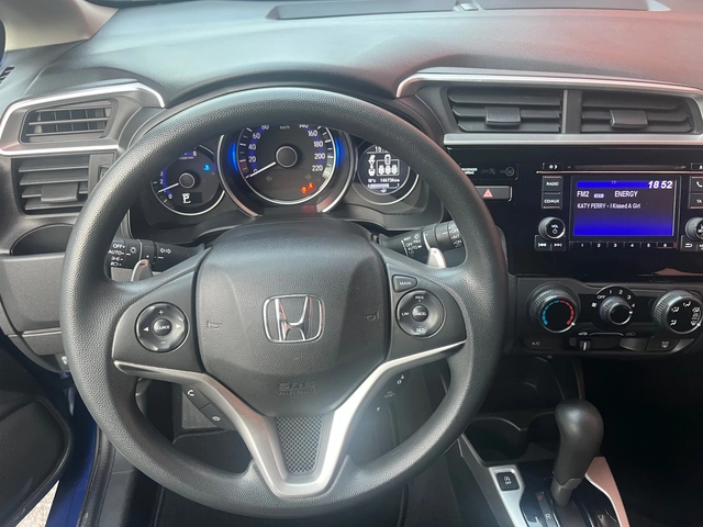 Honda Jazz 1.3i Automt - автомобили, коли, обяви за нови и употребявани 5