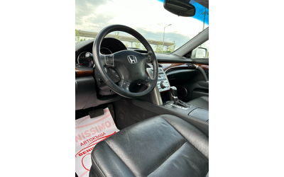 Honda Legend 3.5i AWD РЕГИСТРИРАНА - автомобили, коли, обяви за нови и употребявани 10