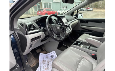 Honda Odyssey Touring| ШИБИДАХ| ПОДГЕВИ| ОБДУХВАНЕ| КЛИП| CARFAX - автомобили, коли, обяви за нови и употребявани 7