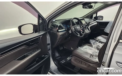 Honda Odyssey КОЖА| FWD| КАМЕРА| ЛИЗИНГ С ОДОБРЕНИЕ ДО 1 ЧАС - автомобили, коли, обяви за нови и употребявани 7