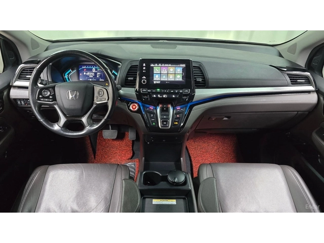 Honda Odyssey 3.5* ELITE* ПОДГРЕВ* ОБДУХВАНЕ* TV* ШИБИДАХ* - автомобили, коли, обяви за нови и употребявани 5