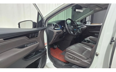 Honda Odyssey 3.5* ELITE* ПОДГРЕВ* ОБДУХВАНЕ* TV* ШИБИДАХ* - автомобили, коли, обяви за нови и употребявани 8