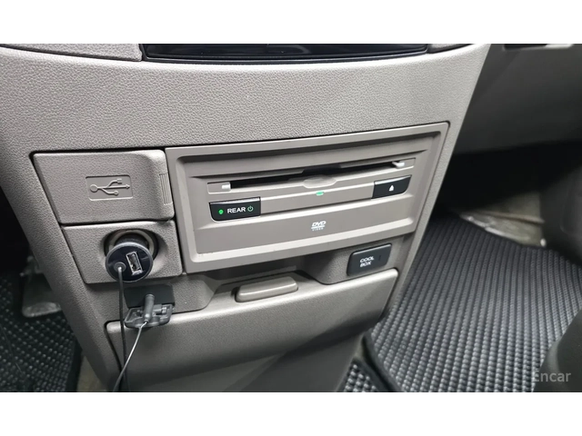 Honda Odyssey 3.5 V6 i-VTEC * 7 МЕСТА * СИВ КОЖЕН САЛОН * КАМЕРА - автомобили, коли, обяви за нови и употребявани 11