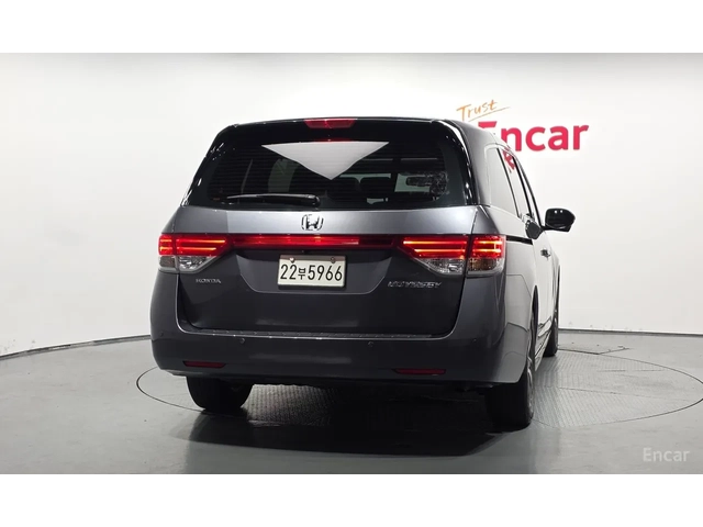 Honda Odyssey 3.5 V6 i-VTEC * 7 МЕСТА * СИВ КОЖЕН САЛОН * КАМЕРА - автомобили, коли, обяви за нови и употребявани 15