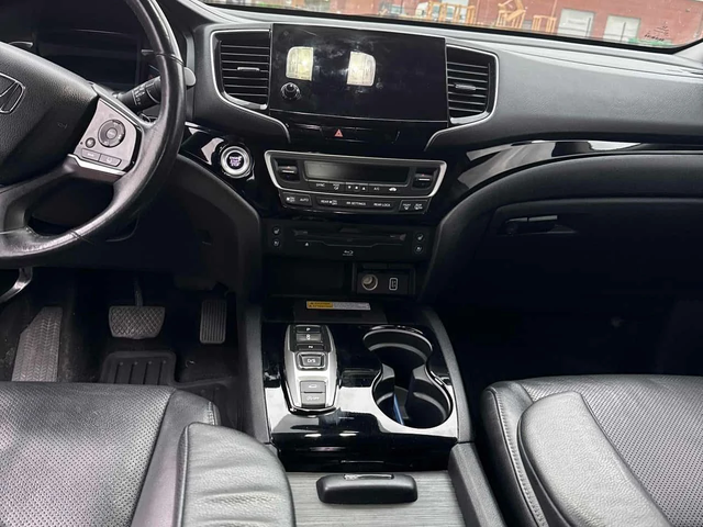 Honda Pilot | Touring | ШИБЕДАХ | ДВА КЛЮЧА | ПОДГРЕВ | CARFAX - автомобили, коли, обяви за нови и употребявани 8