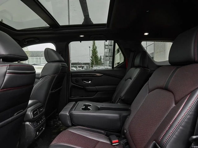 Honda Pilot Black Edition AWD - автомобили, коли, обяви за нови и употребявани 7