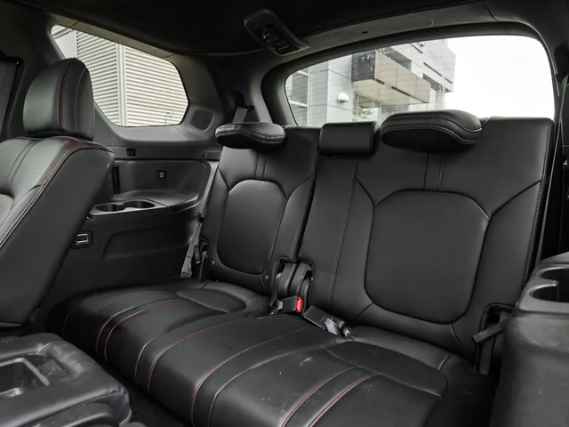 Honda Pilot Black Edition AWD - автомобили, коли, обяви за нови и употребявани 8