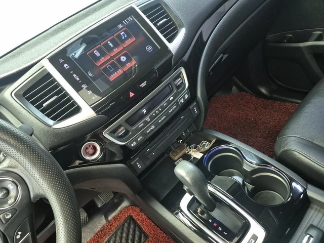 Honda Pilot HUD| ПАНОРАМА| КАМЕРА - автомобили, коли, обяви за нови и употребявани 7
