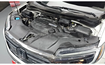 Honda Ridgeline 3.5 V6 AWD * LANE ASSIST * KEYLESS GO * - автомобили, коли, обяви за нови и употребявани 16