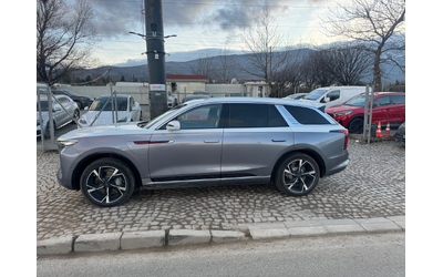 hongqi-e-hs9 - 4