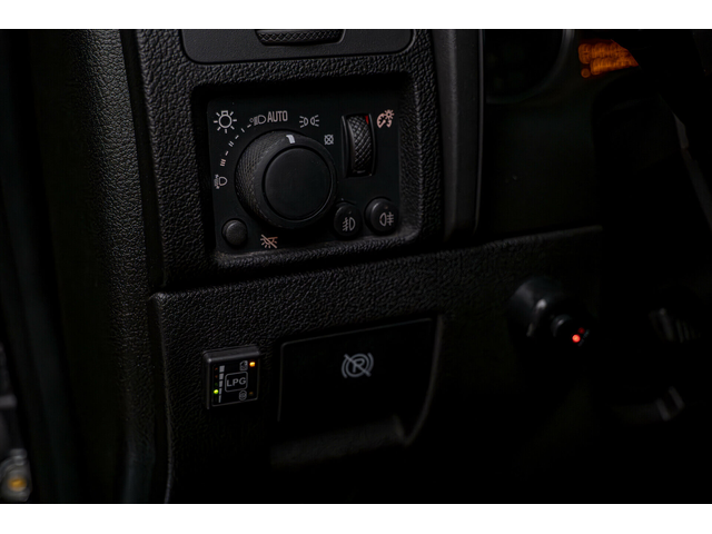 Hummer H3 5.3/Vromos/V8/Luxury/ - автомобили, коли, обяви за нови и употребявани 13