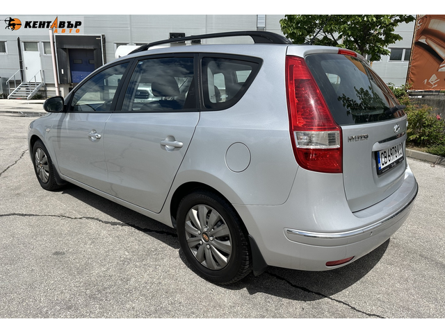 Huyndai I30 1.6d Автоматик - автомобили, коли, обяви за нови и употребявани 2