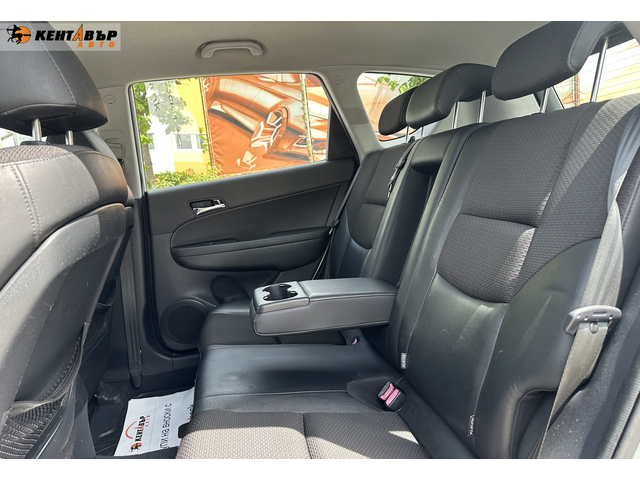 Huyndai I30 1.6d Автоматик - автомобили, коли, обяви за нови и употребявани 8