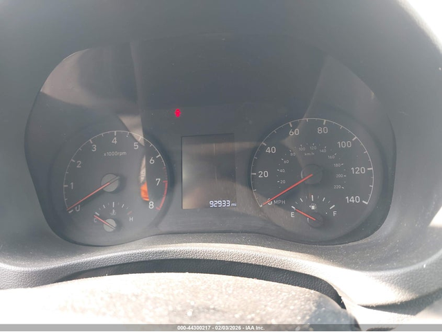 Hyundai Accent 1.6L I-4 DI, DOHC, VVT, 120HP Front Wheel Drive - автомобили, коли, обяви за нови и употребявани 6