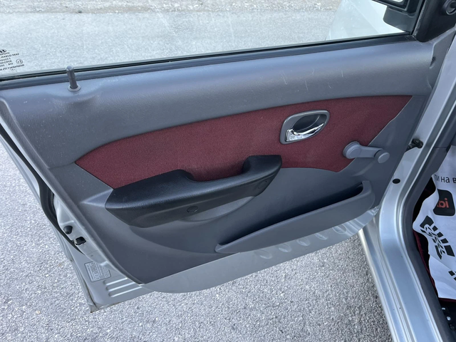 Hyundai Atos 1.1I 63кс 116 000км EURO 4 - автомобили, коли, обяви за нови и употребявани 6