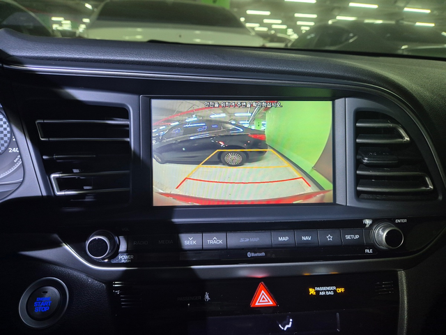 Hyundai Avante (Elantra) - автомобили, коли, обяви за нови и употребявани 10