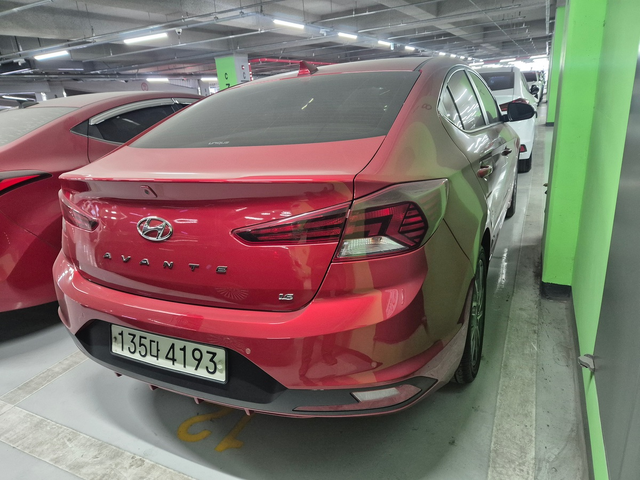 Hyundai Avante (Elantra) - автомобили, коли, обяви за нови и употребявани 4