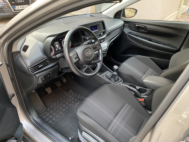 Hyundai Bayon 1.2 MPi (84 кс) - автомобили, коли, обяви за нови и употребявани 9
