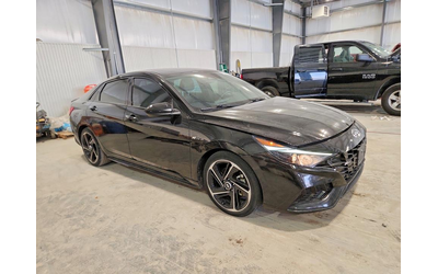 hyundai-elantra-1-6l-4-front-wheel-drive - 3