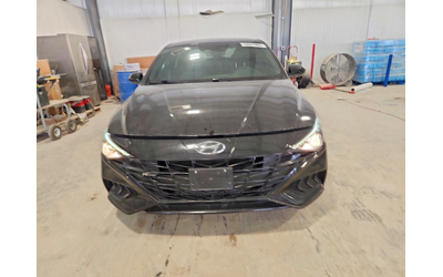 hyundai-elantra-1-6l-4-front-wheel-drive - 4